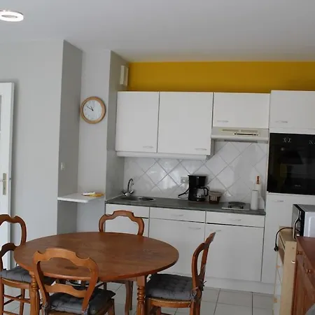 En Rez-de-chaussee A Berck-plage 아파트 *
